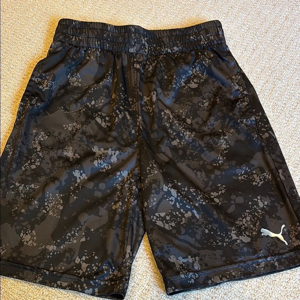 Puma Black Gray Camo Print Shorts. Excellent condition. Size medium (10-12)